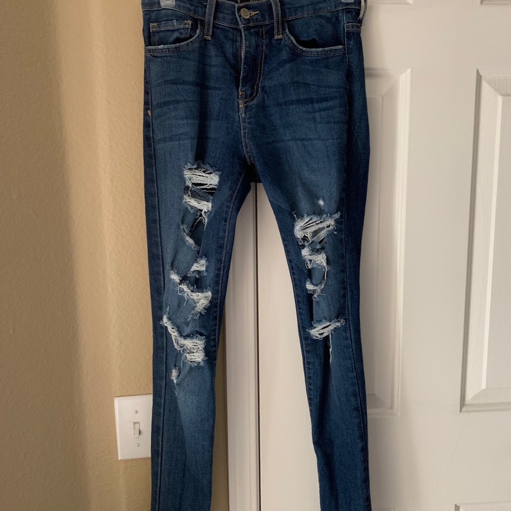 Ripped jeans